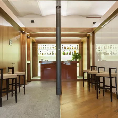Barrage Hotel